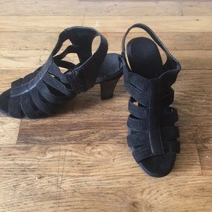 Aerosoles Strappy Black Heels